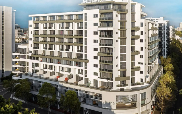 Meriton Suites Waterloo