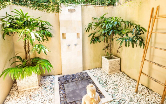 Beautiful Villa With Private Pool, Bali Villa 2051