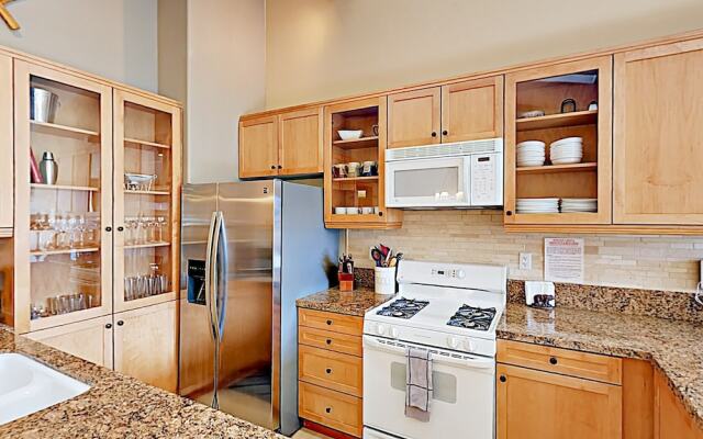 791 Mammoth Lakes - 2 Br Condo