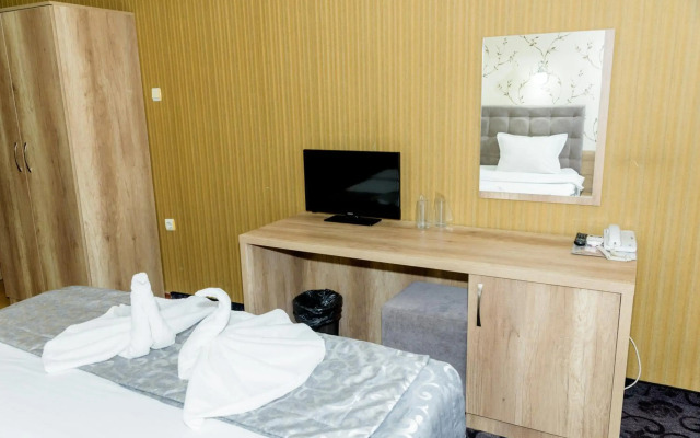 Hotel Prestige