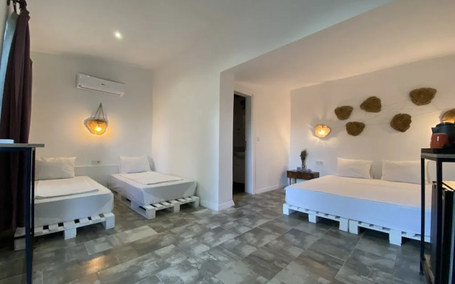 Çıralı Marina Loft Hotel