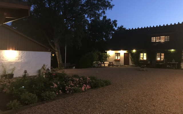 Husargårdens Bed & Breakfast