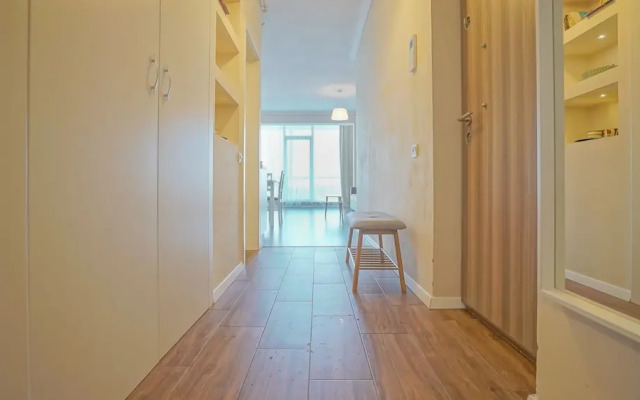 CN2i Luxury Accommodation MC