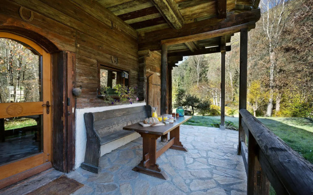 Chalet Heron