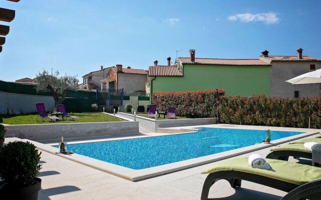 Spacious Holiday Home With Private Pool in Rovinj