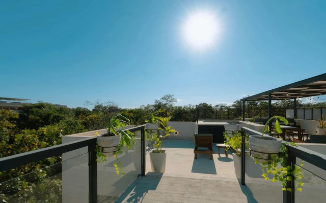 Modern 2BR Oasis With Pool Views at Chaan Ha