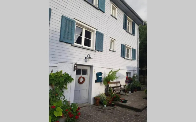 Ferienwohnung am Hatler Brunnen