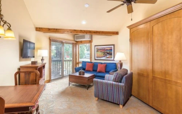 Club Wyndham Galena - 5 Nights, Galena, USA