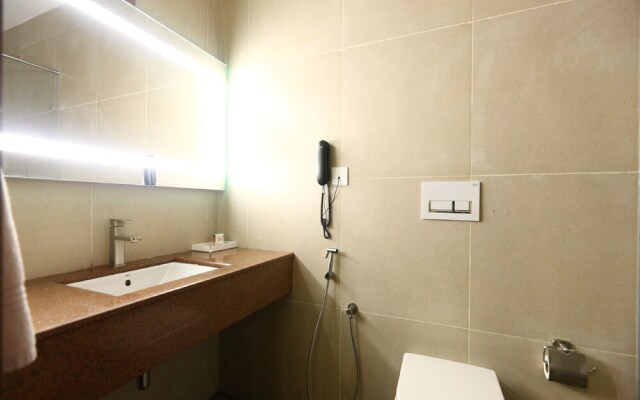 OYO 8108 Adore Residency