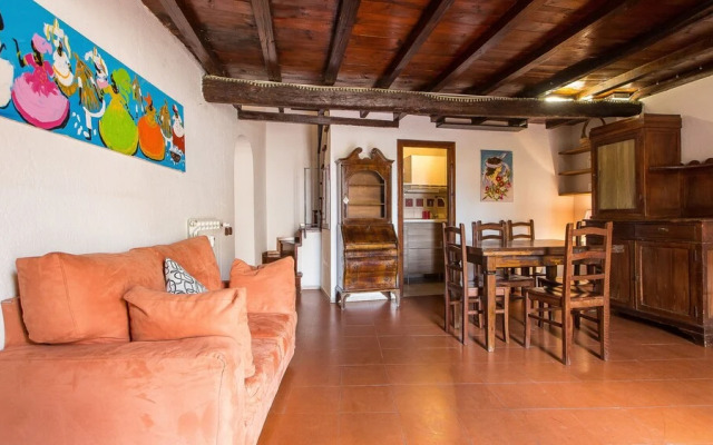 Rental in Rome Arco della Ciambella Penthouse