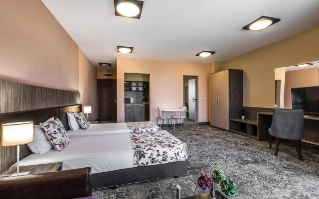 Plaza Hotel