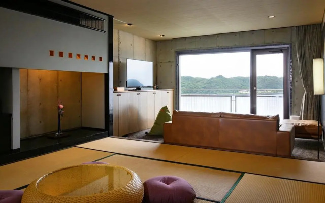 Shimoda Bay Kuroshio
