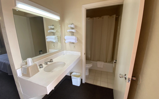 Apple Tree Inn Tyler Lindale