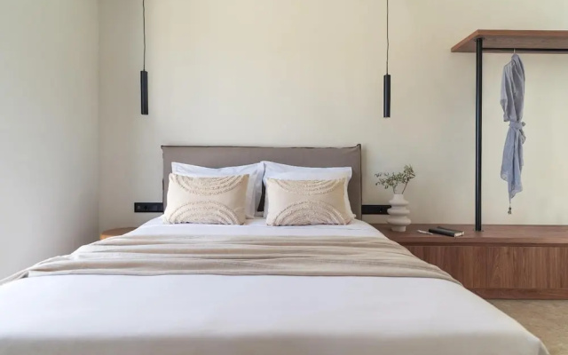 Massari Hills Moon Villa