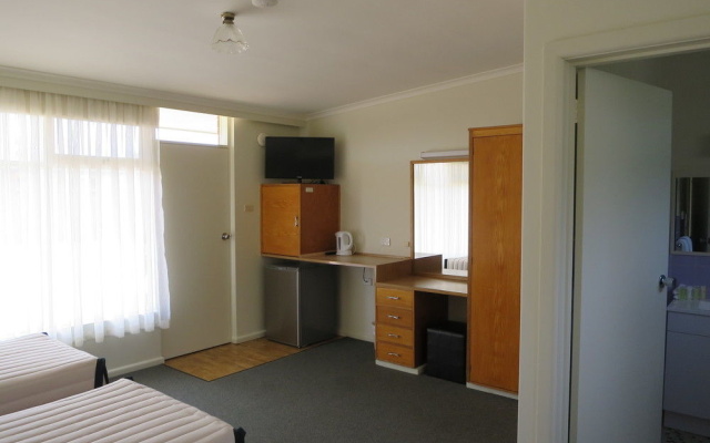 Shifting Sands Motel – Guest Rooms – Lakes Entrance