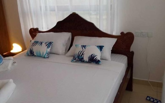 Lux Suites Seville Residency Bamburi