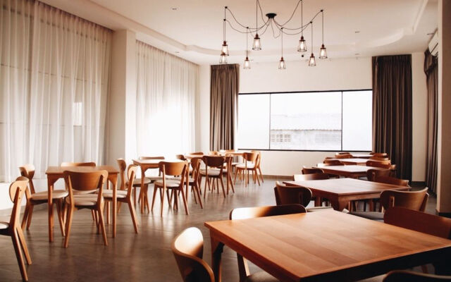 Phukaning Hotel