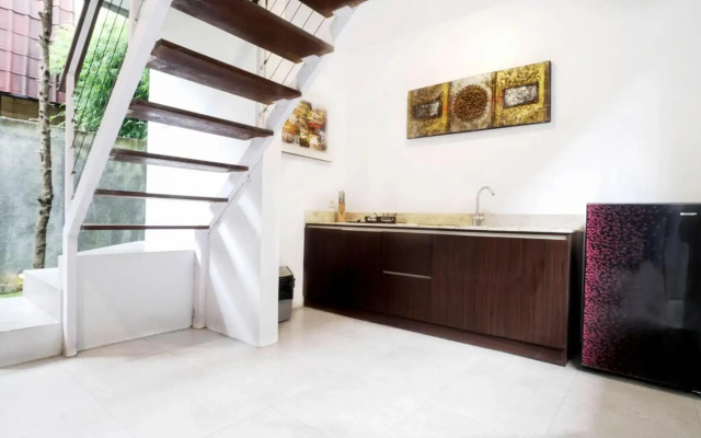The Lumbung Wood Villa