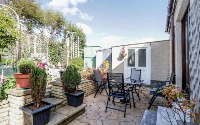 2 Craigarbel Crescent, Montrose