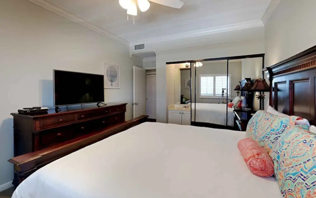Romar House #702B by Southern Vacation Rentals