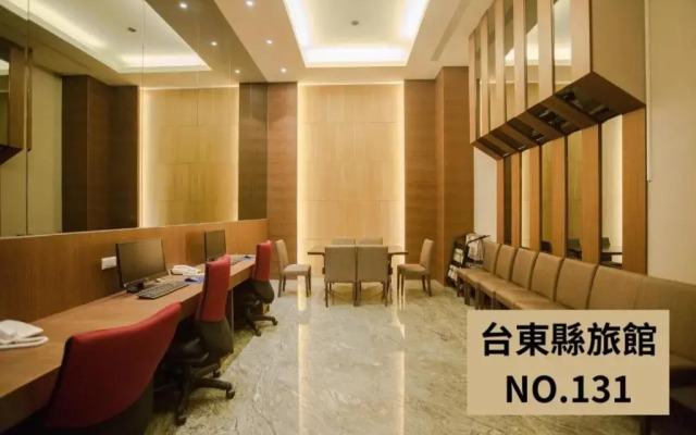 Kai Shen Starlight Hotel