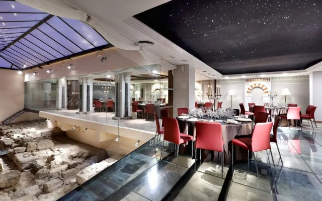 Eurostars Conquistador Hotel