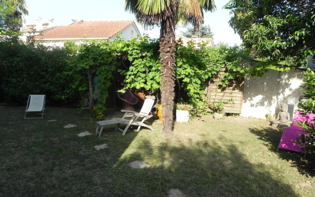 Motel Capsol