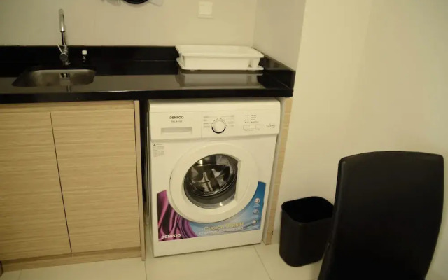 Nice And Cozy 1Br At The Mansion Kemayoran Apartment