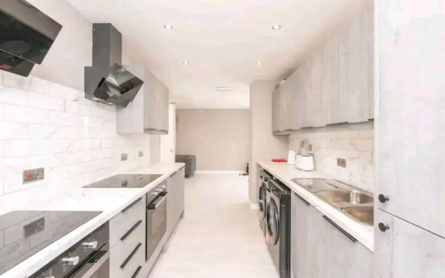 Beautiful 1-bed Studio in Burnley