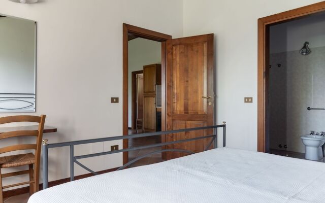 Valley-view Holiday Home in Montelparo With Pool & Garden