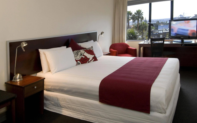 The Parnell Hotel & Conference Centre