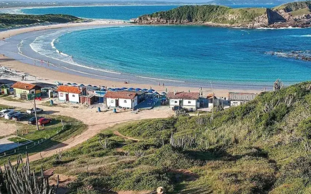 Cabo Frio Beach House Hostel