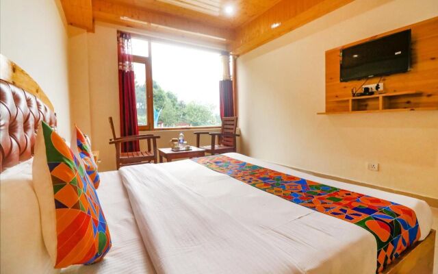 FabHotel Castle Rock Vashisht