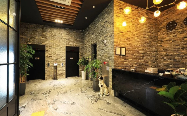 Uijeongbu Cloud hotel