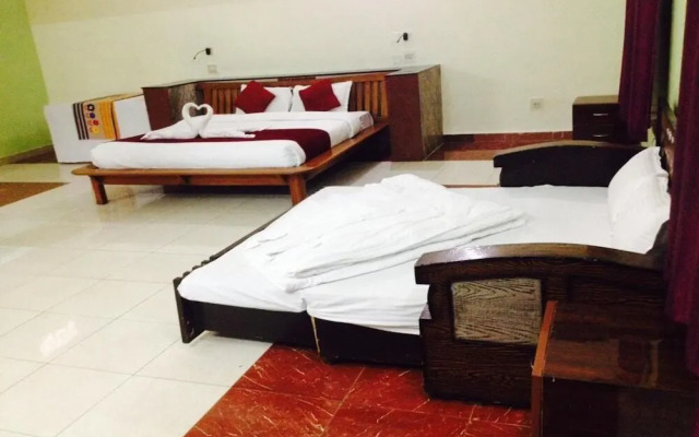 Hotel Ganesh Lok