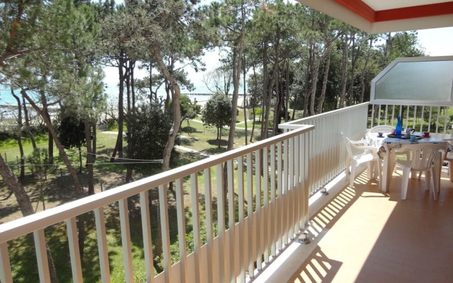 Renovated Apartment With sea View Terrace