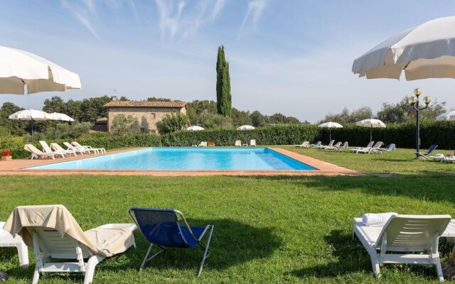 Montignana Apartments