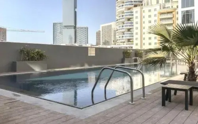 Modern 1BR in Jumeirah Village Circle (Pool View)