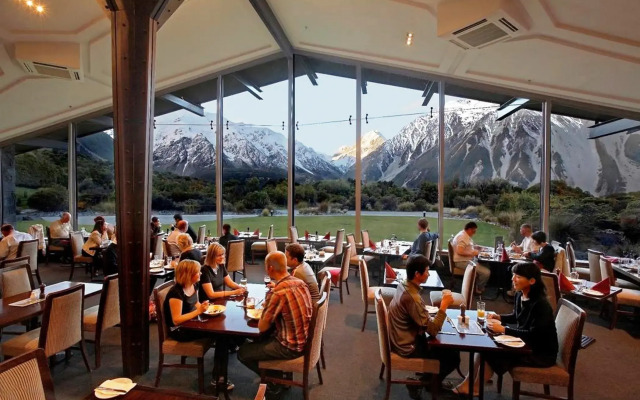 The Hermitage Hotel Mount Cook