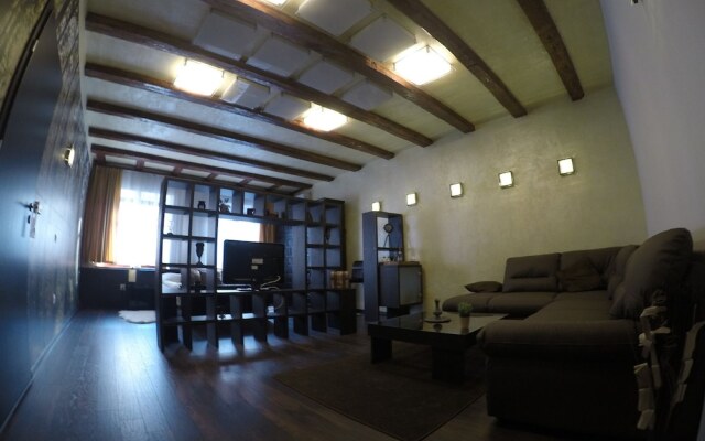 Vendi Grand Square Residence