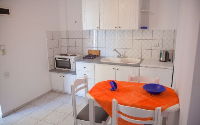 Litsa Mare Apartments