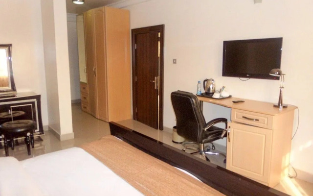 Ayalla Hotels