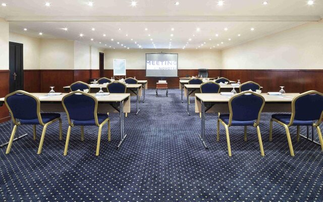 Novotel Bahrain Al Dana Resort