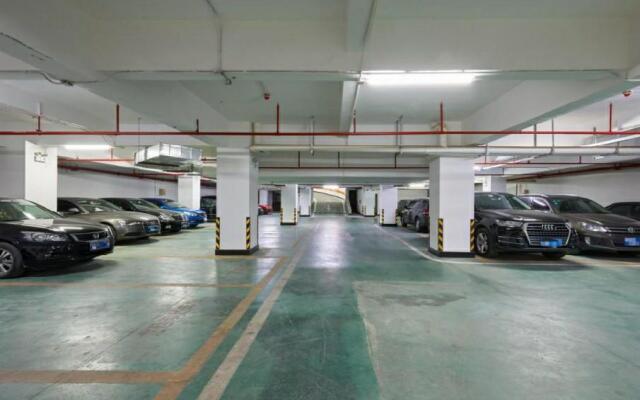 Vienna Hotel Guangdong Zhaoqing Sihui Center Jade Expo Market