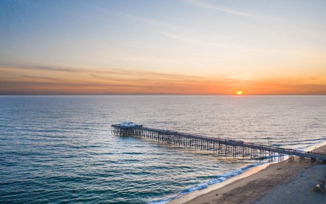 Sea Glass by AvantStay