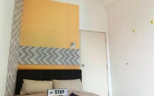 B1606 Platino ParadigmMall Netflix PoolViewSTAY