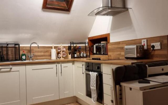 Kirkwall town centre apartment