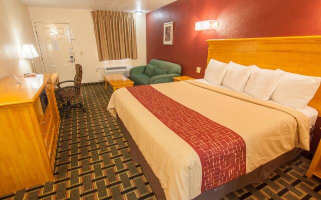 Red Roof Inn Crossville
