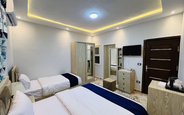 Capital Of Pyramids Hotel