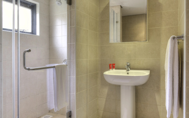 Heri Heights Hotel Apartments, SureStay Collection by BW